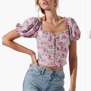 ASTR The Label Floral Puff Sleeve Lace Up Top